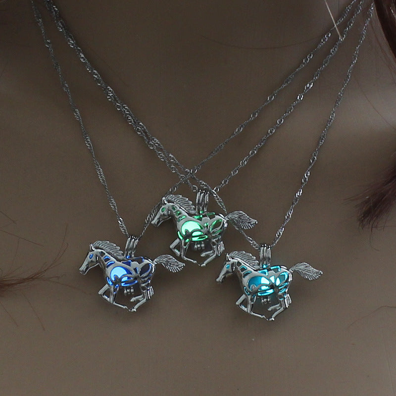 GLOW IN THE DARK HORSE NECKLACE