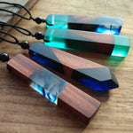 Classic Fashionable Vintage Resin Wood Glow Necklaces