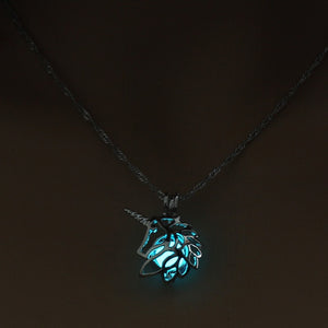 AWESOME GLOW IN THE DARK UNICORN NECKLACE