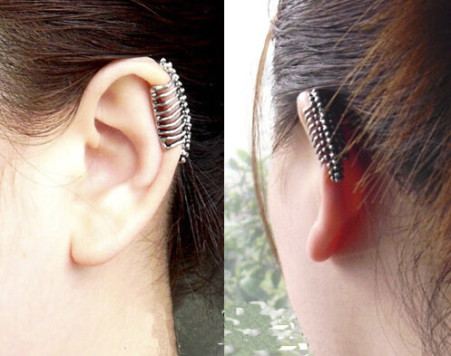 STYLISH SKULL SPINE EARRINGS ( NO PIERCED EARS )