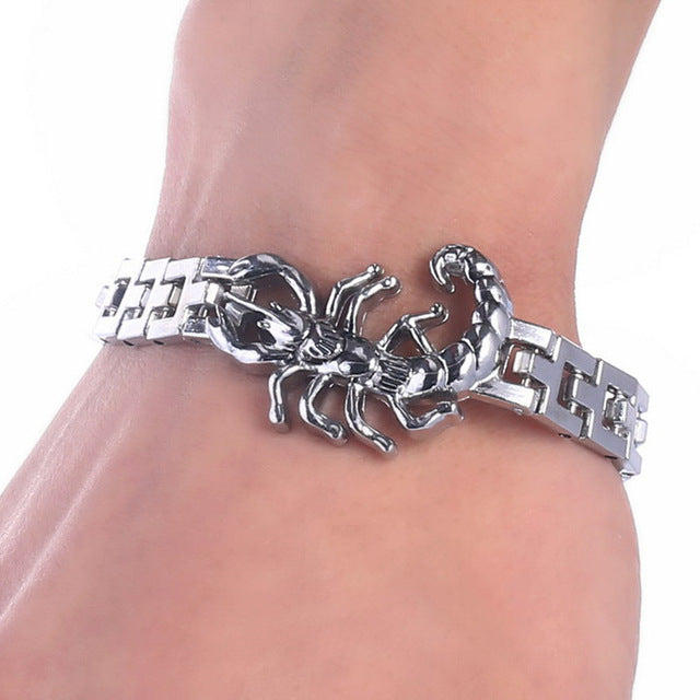 Ancient Skull Chain Bracelet