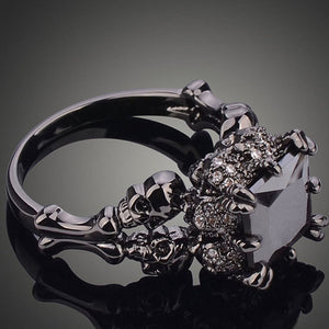 THE BLACK JEWELED SKULL RING
