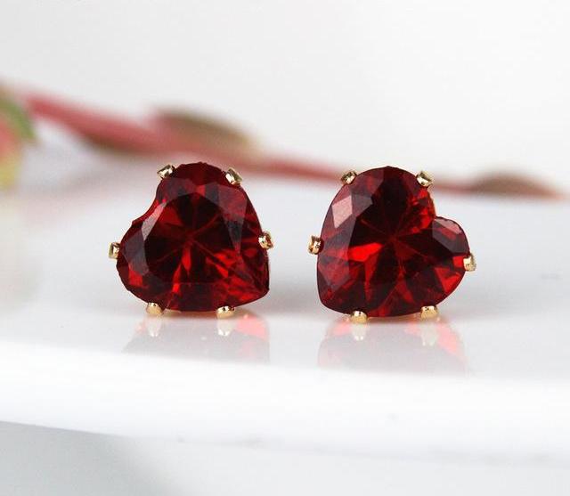 Shiny Heart Earrings