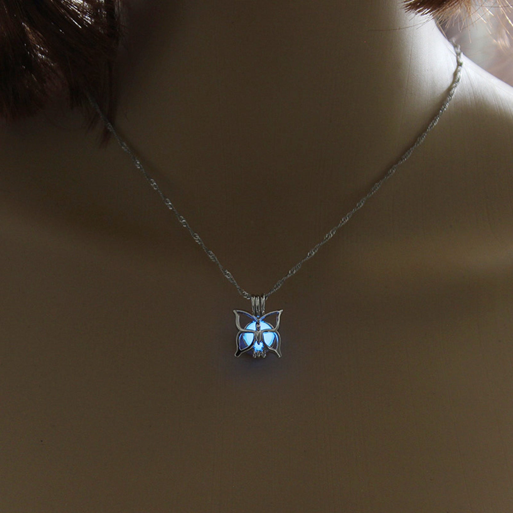 GLOW IN THE DARK BUTTERFLY NECKLACE