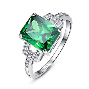 FANCY EMERALD RING