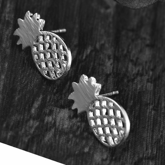 New Rhinestone Crystal Silver Stud Earrings