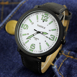FASHIONABLE LUMINOUS GLOW IN THE DARK WATCH