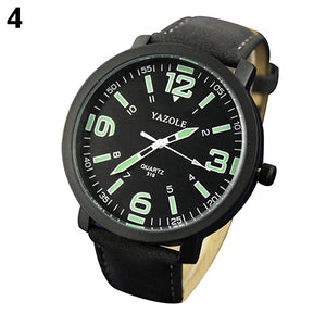 FASHIONABLE LUMINOUS GLOW IN THE DARK WATCH