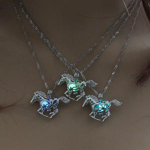 GLOW IN THE DARK HORSE NECKLACE