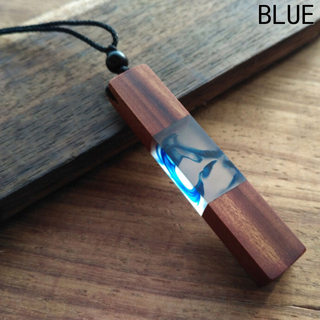 Classic Fashionable Vintage Resin Wood Glow Necklaces