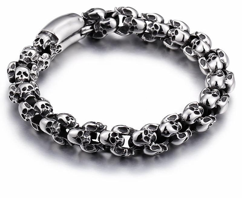 Many SKULLS! Bracelet