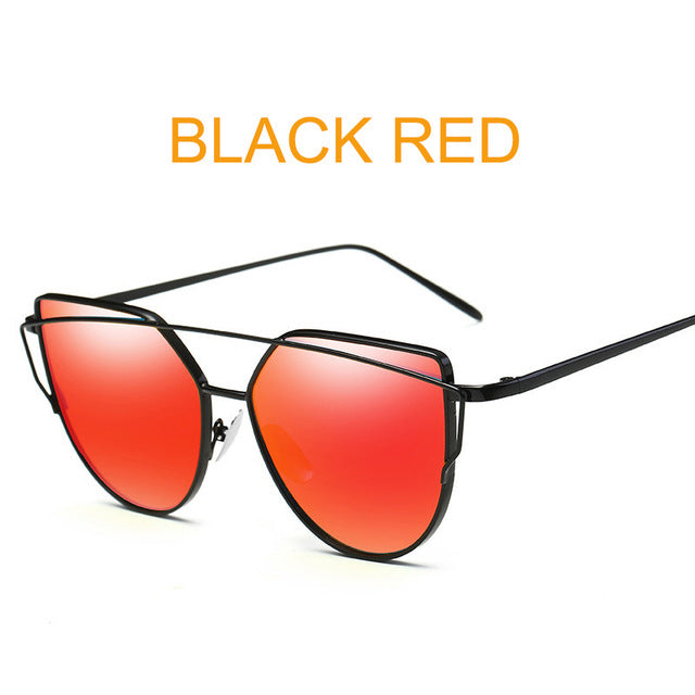 VINTAGE CAT EYE SUNGLASSES