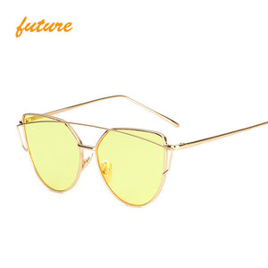 VINTAGE CAT EYE SUNGLASSES