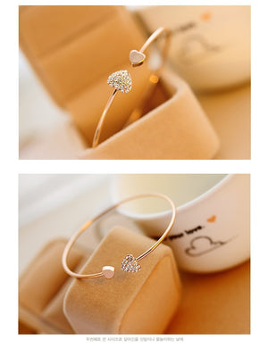GOLD HEART AND ARROW ADJUSTABLE BRACELET