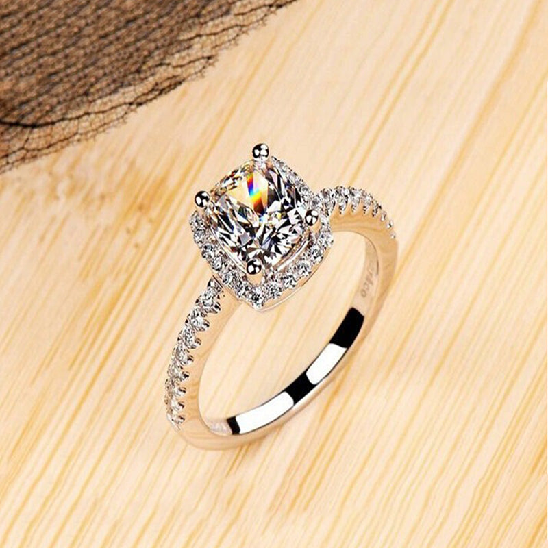 ULTRA BEAUTY RHINESTONE PLATED SILVER RING