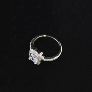 ULTRA BEAUTY RHINESTONE PLATED SILVER RING