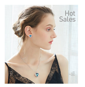 MERMAID'S ENCHANTING CRYSTAL HEART NECKLACE
