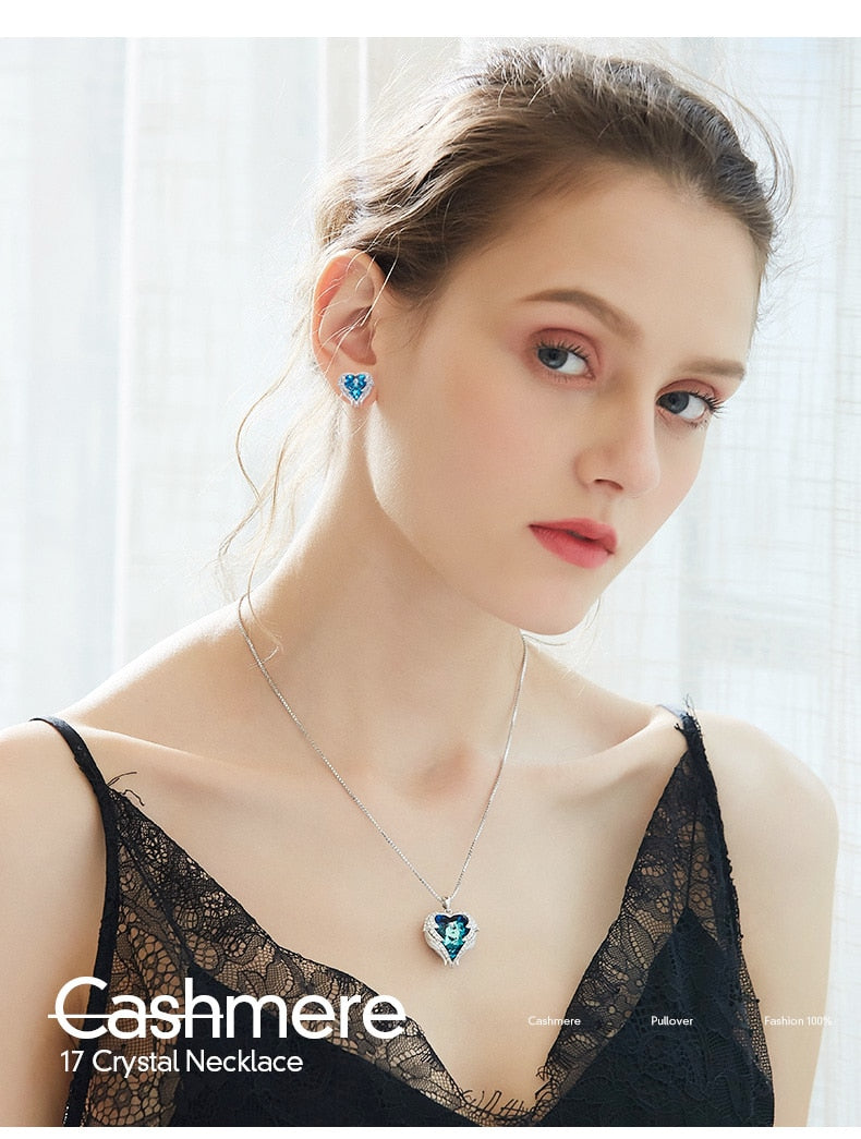 MERMAID'S ENCHANTING CRYSTAL HEART NECKLACE